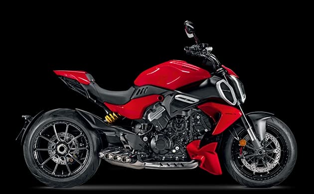 Diavel V4