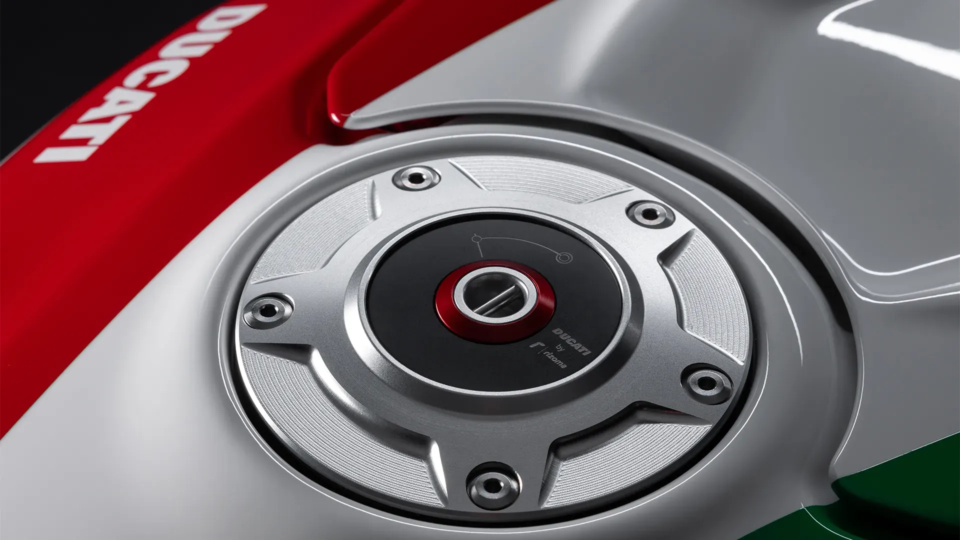 Panigale Tricolore — Tapón de nafta