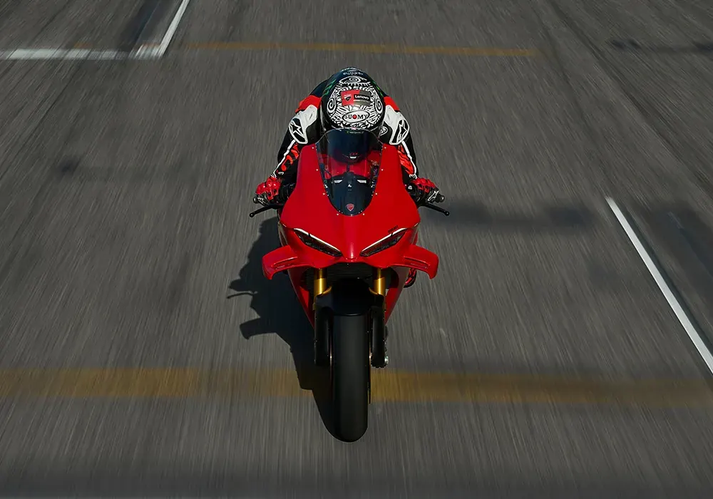 Panigale V4 — En pista