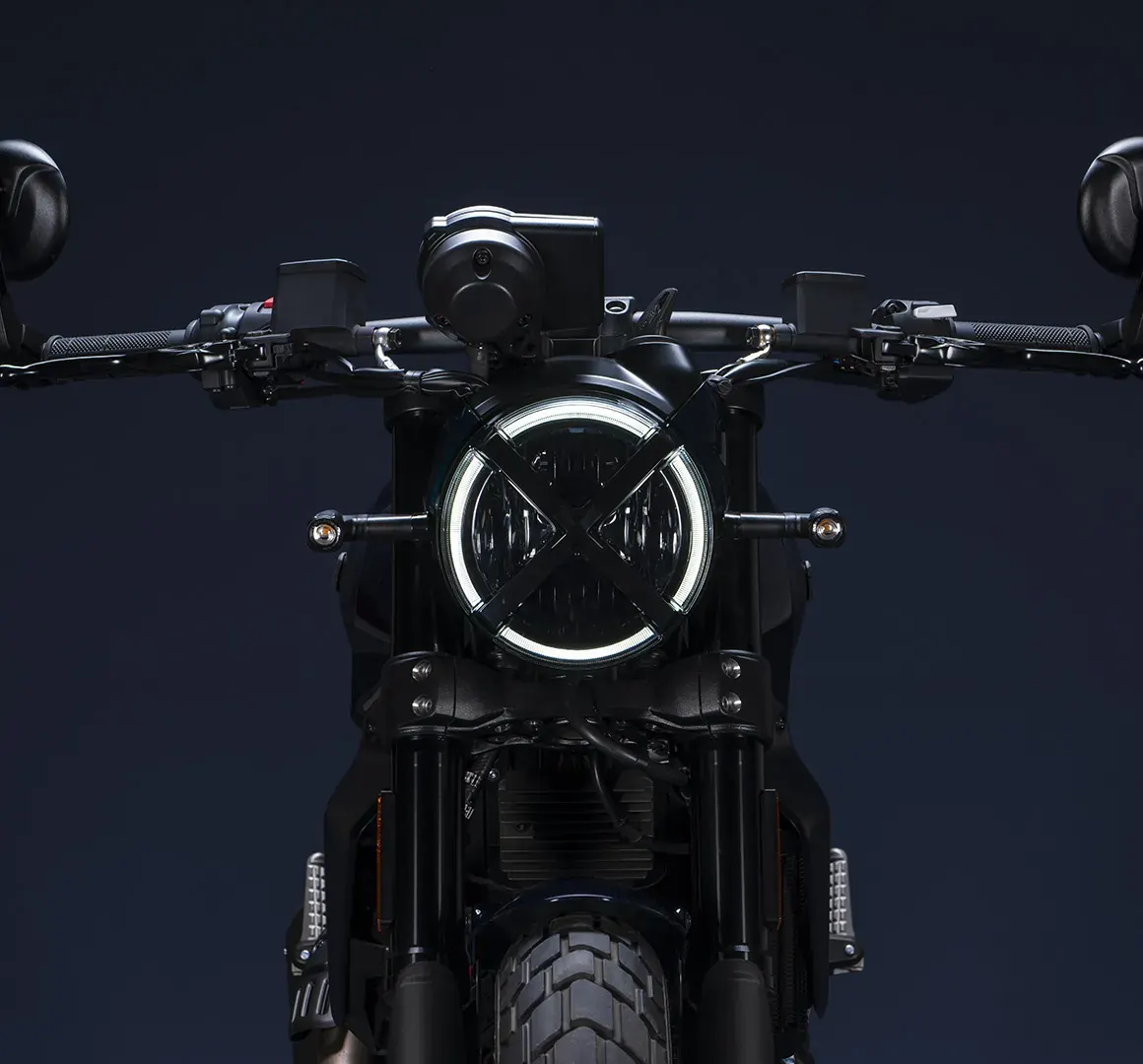 Scrambler Nightshift — Rueda delantera